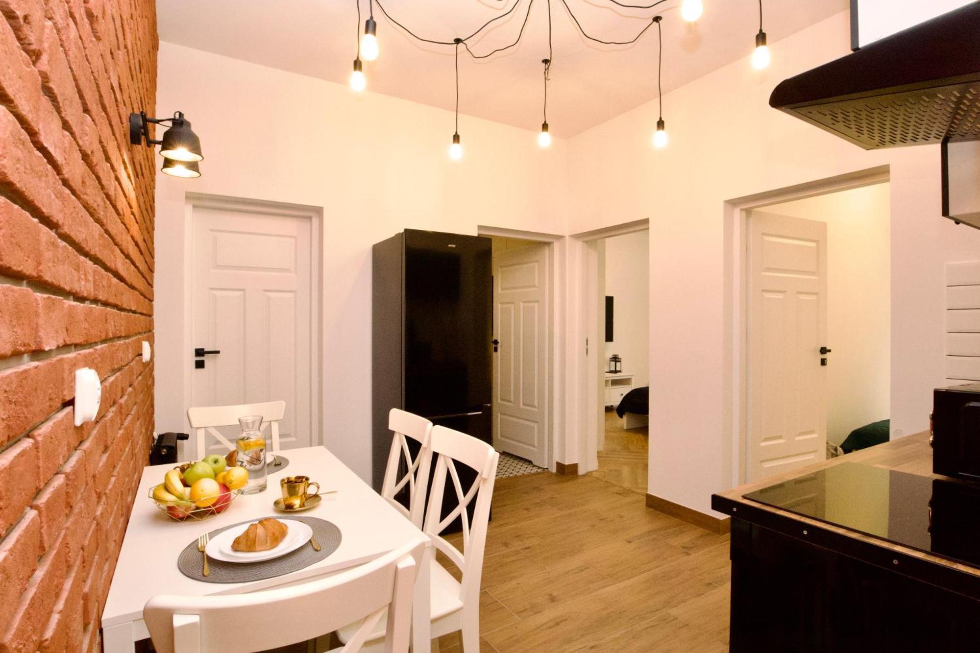 K22 Apartments Krasków Εξωτερικό φωτογραφία
