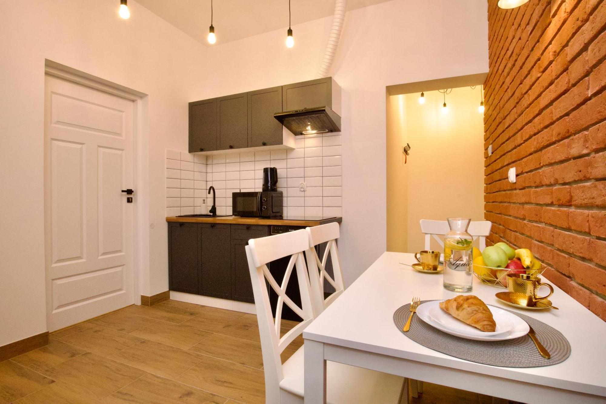 K22 Apartments Krasków Εξωτερικό φωτογραφία